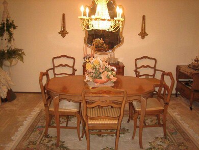 18233 N 99th Dr, Sun City, AZ 85373 - photo 3