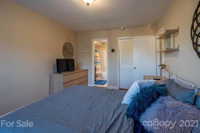 908 McAlway Rd unit B, Charlotte, NC 28211 - photo 7