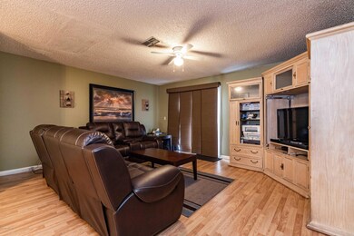 4467 Melissa Ct W, Jacksonville, FL 32210 - photo 5