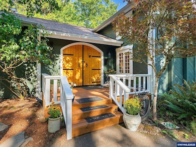 19875 SW Meadow View Dr, McMinnville, OR 97128 - photo 2