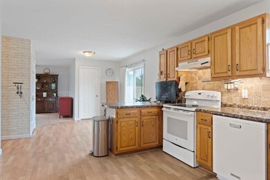 25 Longwood Ave, Londonderry, NH 03053 - photo 7