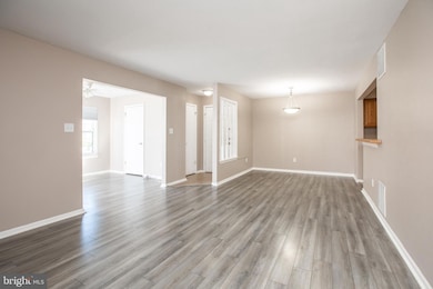 19 Canterbury Ct, Sewell, NJ 08080 - photo 2