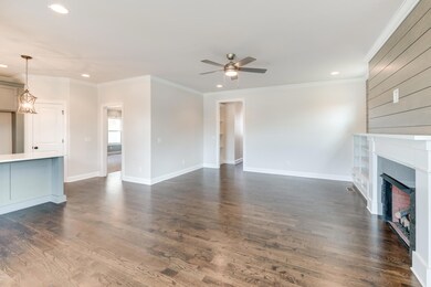 374_Maple_Grove