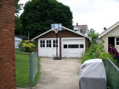1141 Dayton 037