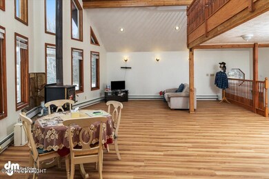03-Living Room_DMD_4434-2