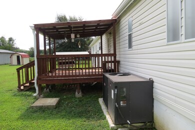 25 Cardinal Rd, Linden, TN 37096 - photo 5