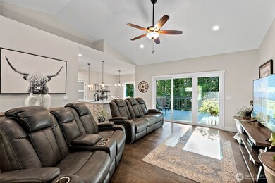 8069 Phillips Rd SE, Port Orchard, WA 98367 - photo 4