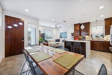 1011 E 12th St, Austin, TX 78702 - photo 6