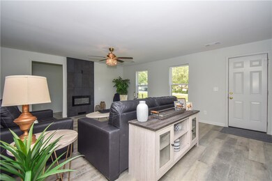 1706 Simpson St, Alexander City, AL 35010 - photo 7