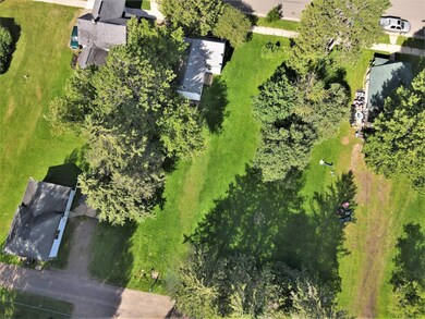 556 S Argyle Ave, Phillips, WI 54555 - photo 2