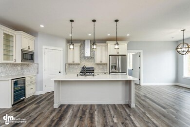 Kitchen_ELK04835-SMALL