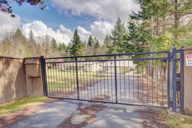 2751 Russell Rd, Merlin, OR 97532 - photo 2