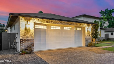 4228 E Avalon Dr, Phoenix, AZ 85018 - photo 4