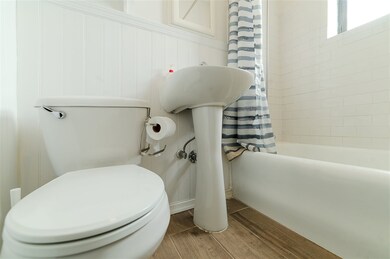 131 Kensington Ave unit E3, Jersey City, NJ 07304 - photo 4