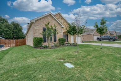 1640 Signature Dr, Weatherford, TX 76087 - photo 3