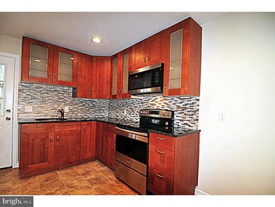 509 W 11th St, New Castle, DE 19720 - photo 7