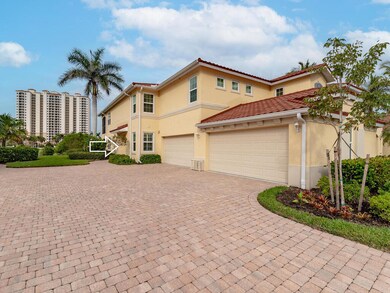 1269 Rialto Way Unit 101 Naples FL 34114