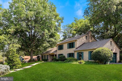 7413 Burtonwood Dr, Alexandria, VA 22307 - photo 4