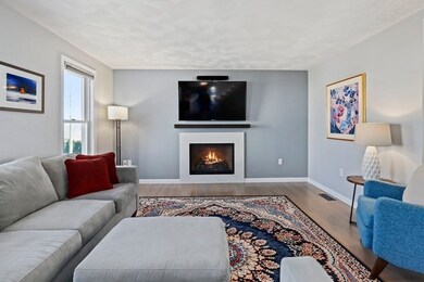 22 Lafayette Place, Woburn, MA 01801 - photo 3