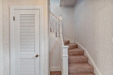 48 Jasper St, Saugus, MA 01906 - photo 7