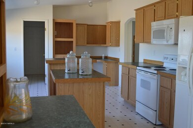Kitchen with Center Island