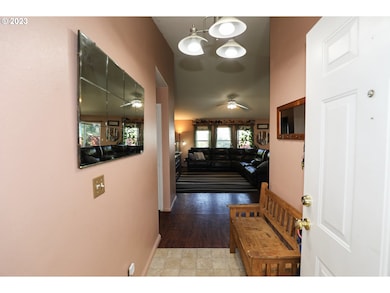 219 Quail Run, Sutherlin, OR 97479 - photo 5