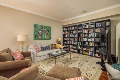 129 Walnut St 410 04