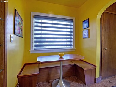Kitchen/Nook