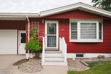 1731 4th Ave NE, Jamestown, ND 58401 - photo 2