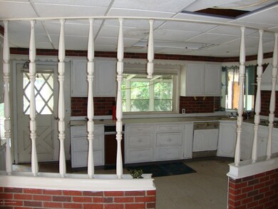 1142 Wyoming Ave, Kingston, PA 18704 - photo 3