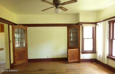 617 S 3rd St, Niles, MI 49120 - photo 2