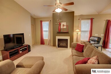 2408 S River Rock Dr, Papillion, NE 68046 - photo 4