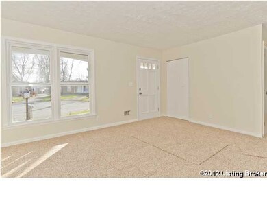 5404 Waltlee Ct, Louisville, KY 40291 - photo 6