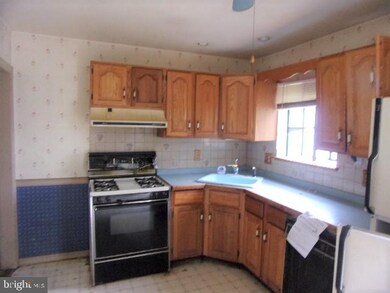 55 Churchill Rd, Cherry Hill, NJ 08034 - photo 4