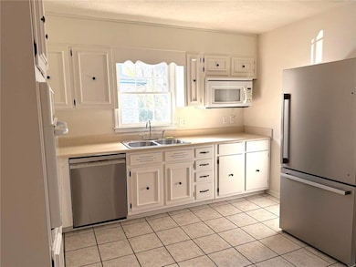 4359 Parkview Dr, Lithia Springs, GA 30122 - photo 3