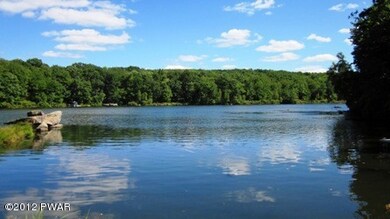 216 Basswood Dr, Hawley, PA 18428 - photo 3