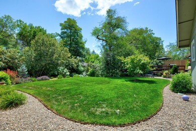 1515 NW Prospect Ave, Grants Pass, OR 97526 - photo 4