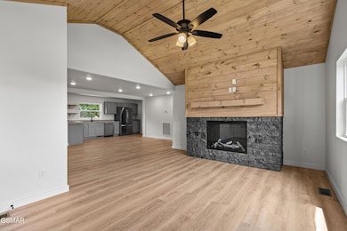 1507 Denton Rd, Sevierville, TN 37862 - photo 6