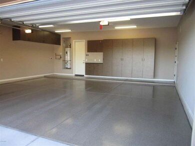 1627 Burnside Trail 041