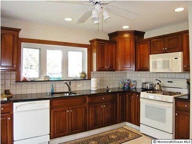 15 Ennis Dr, Hazlet, NJ 07730 - photo 6