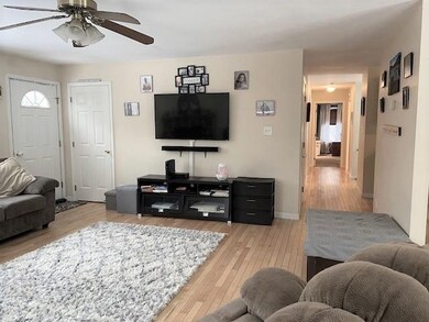 124 Scenic Hill Rd, Charlestown, NH 03603 - photo 3