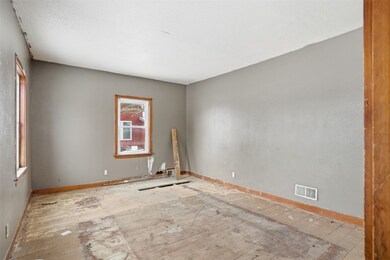 411 5th Ave, Clarence, IA 52216 - photo 5