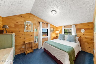 26-2124-Windy-Ln-Sevierville-TN-26