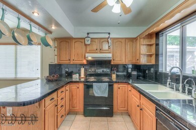 4Kitchen (1)-S