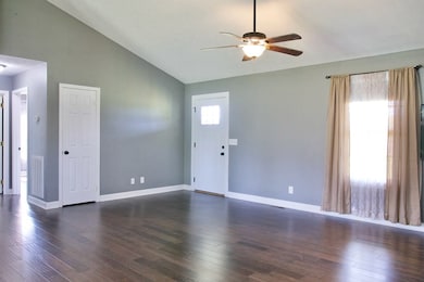 1177 Ray Broyles Rd, Sparta, TN 38583 - photo 7