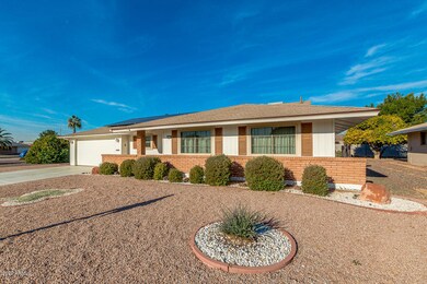 10118 W Caron Dr, Sun City, AZ 85351 - photo 2