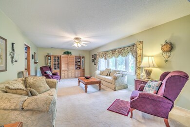 004_LIVING ROOM