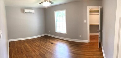 1329 E Tennie St, Gainesville, TX 76240 - photo 5