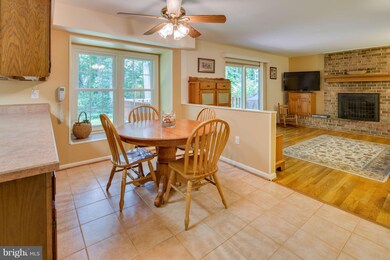 6029 Misty Arch Run, Columbia, MD 21044 - photo 4