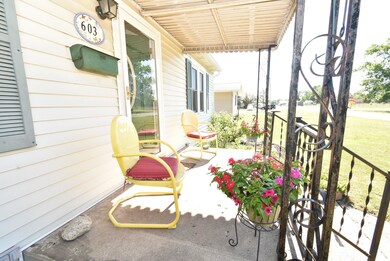 603 E 1st St, Fowler, IN 47944 - photo 5